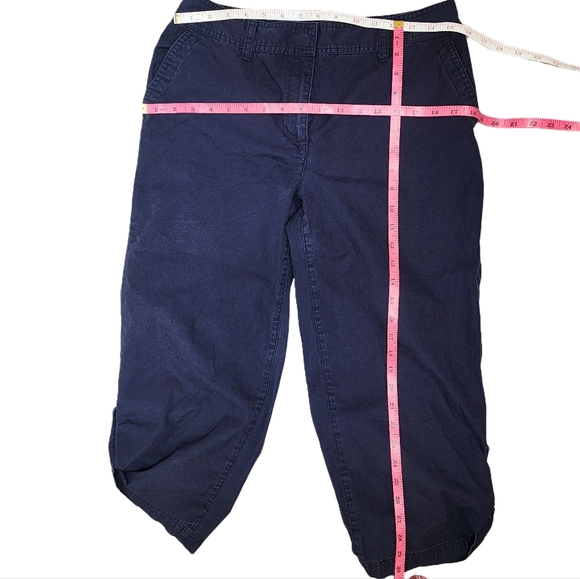 Charter Club. Navy Blue, Katherine Fit, Pedal Pusher Pants. Size 6 - Picture 8 of 8